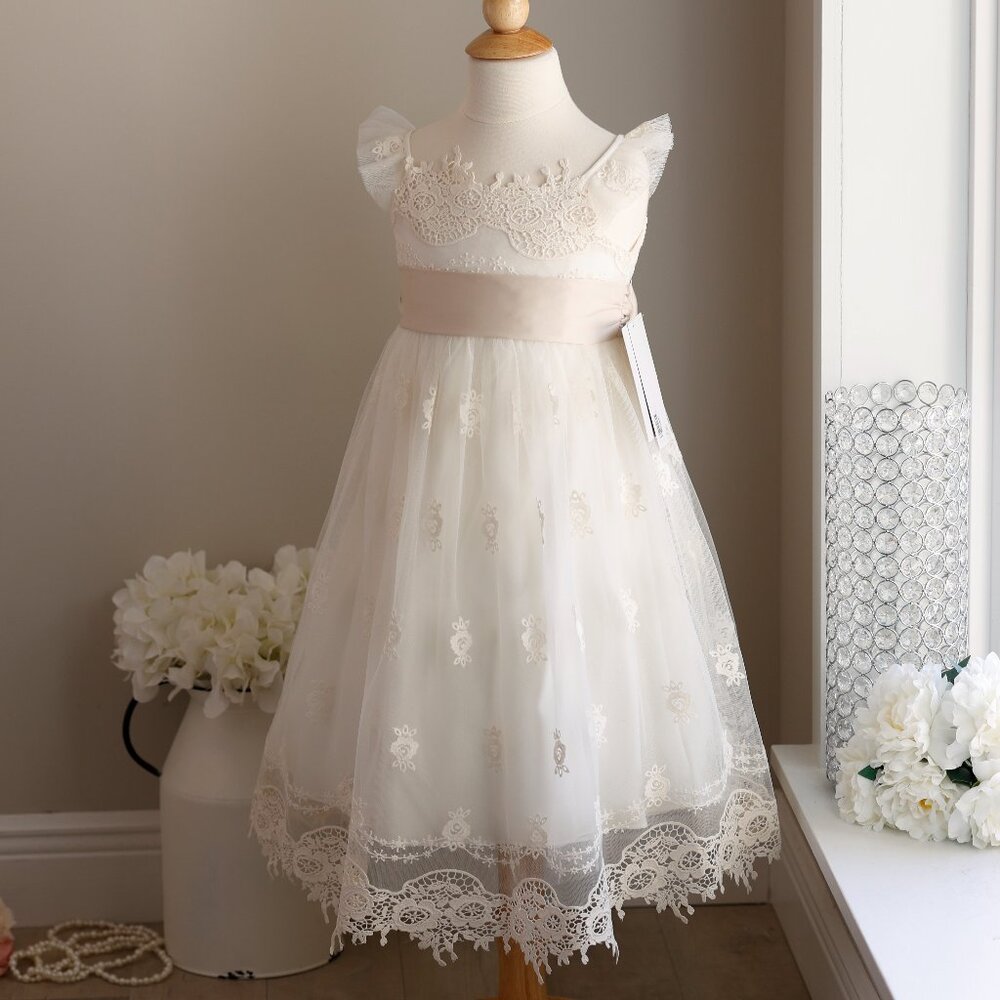 Stunning Ivory Flower Girl Embroidered Lace Tulle Dress Champagne Sash NWT